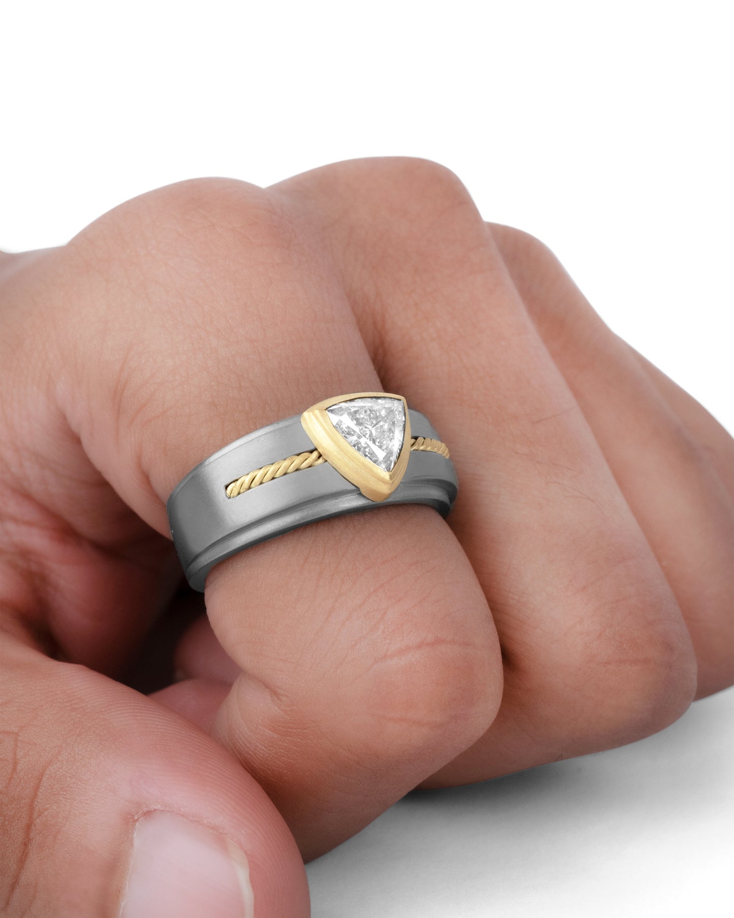 Nova – Men’s Titanium Ring