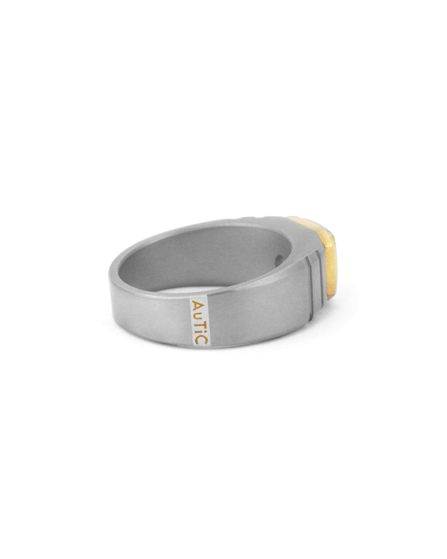 Rhythm – Titanium Ring for Men