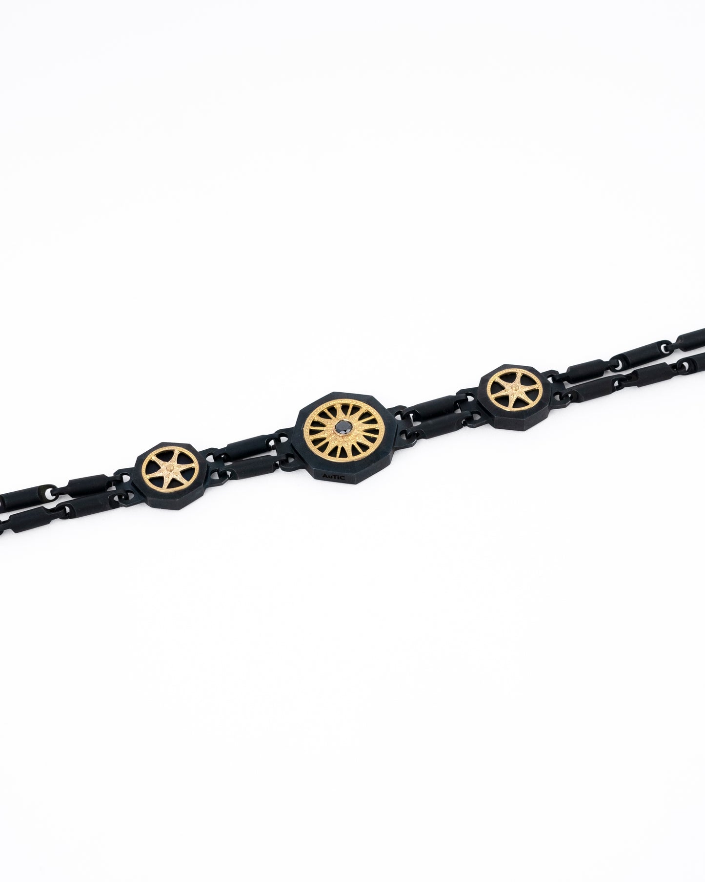 Dravida - Black Titanium Bracelet