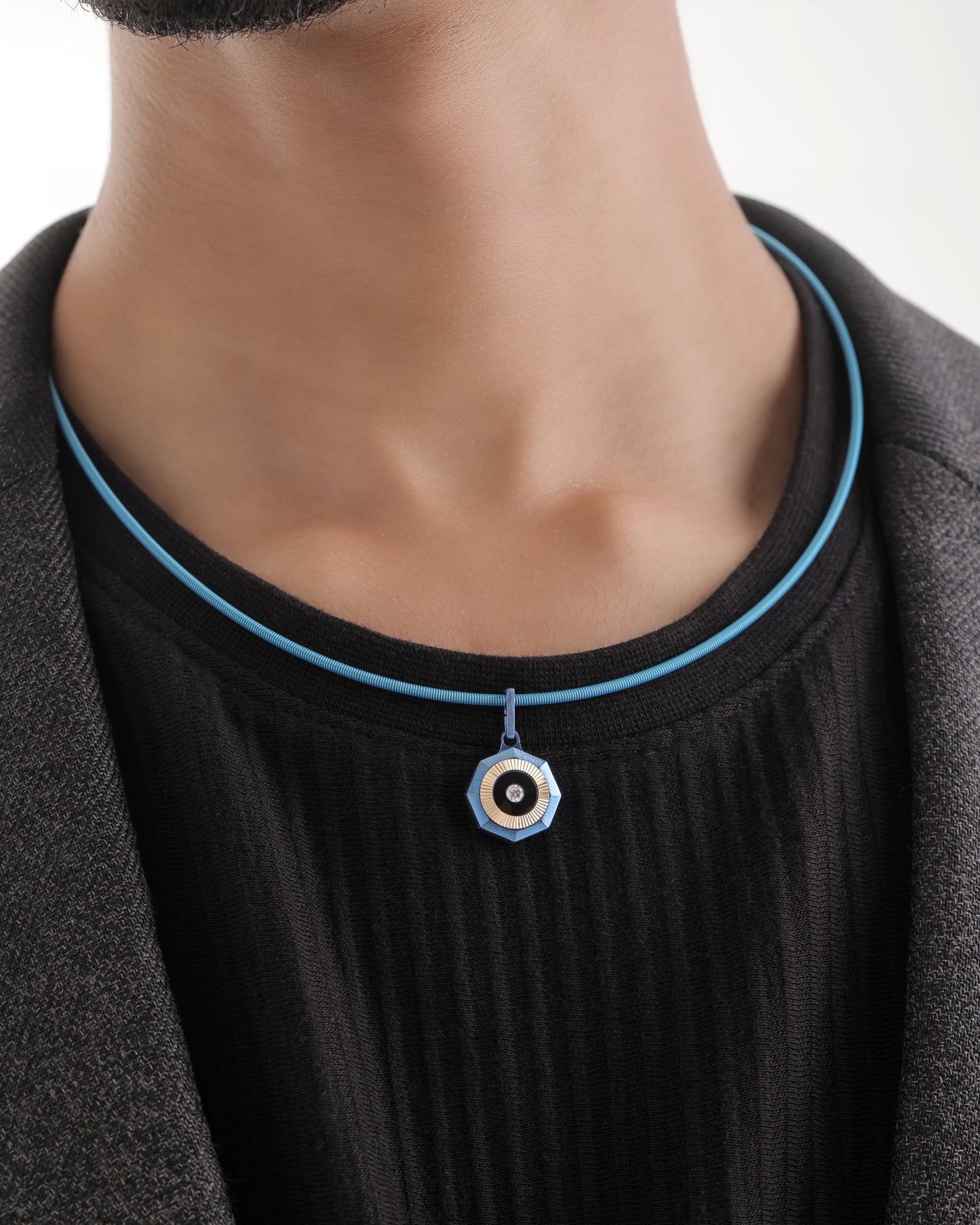 Vibes – Titanium Pendant in Cobalt Blue Color