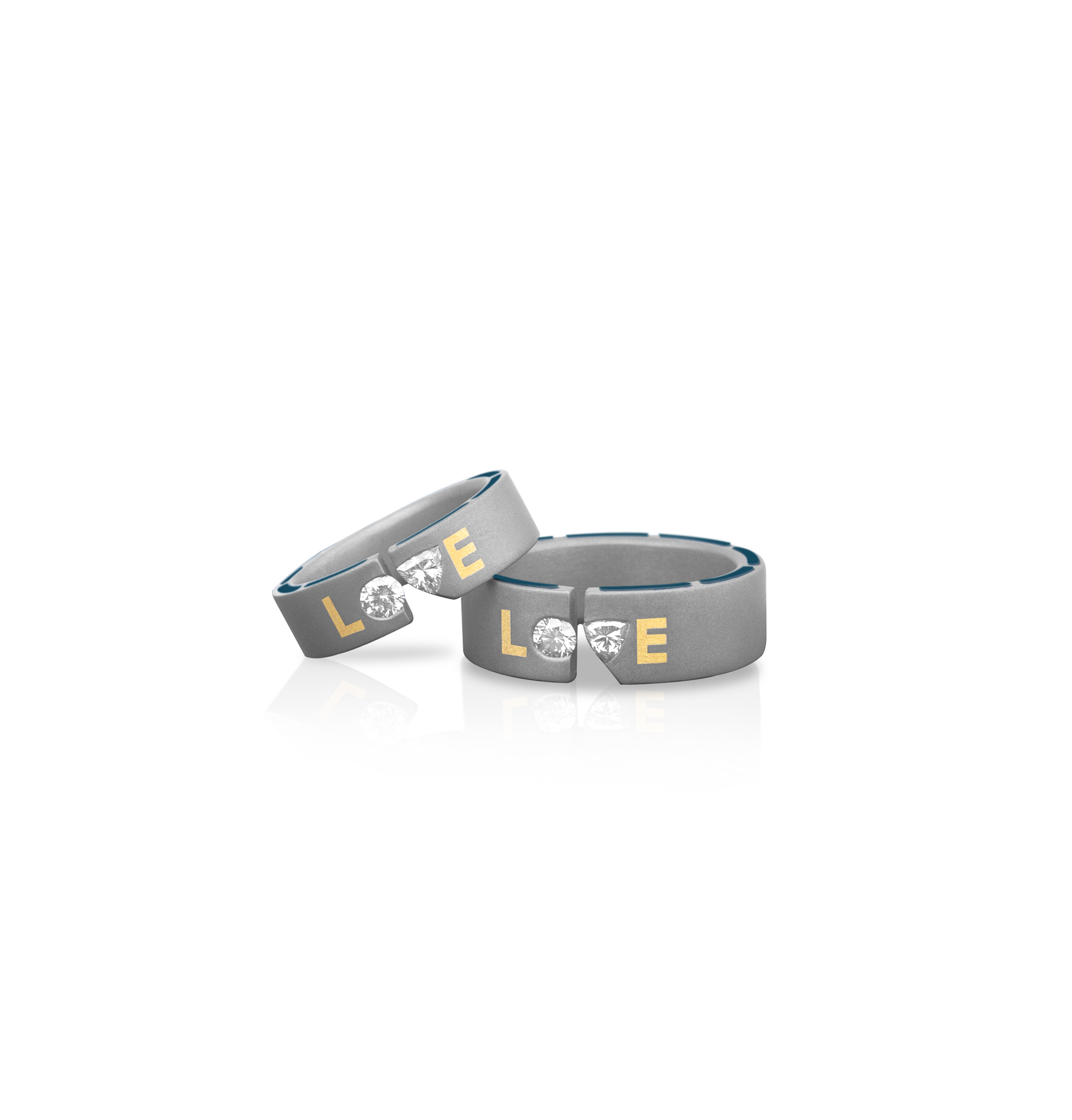 LOVE – Titanium Couple Bands